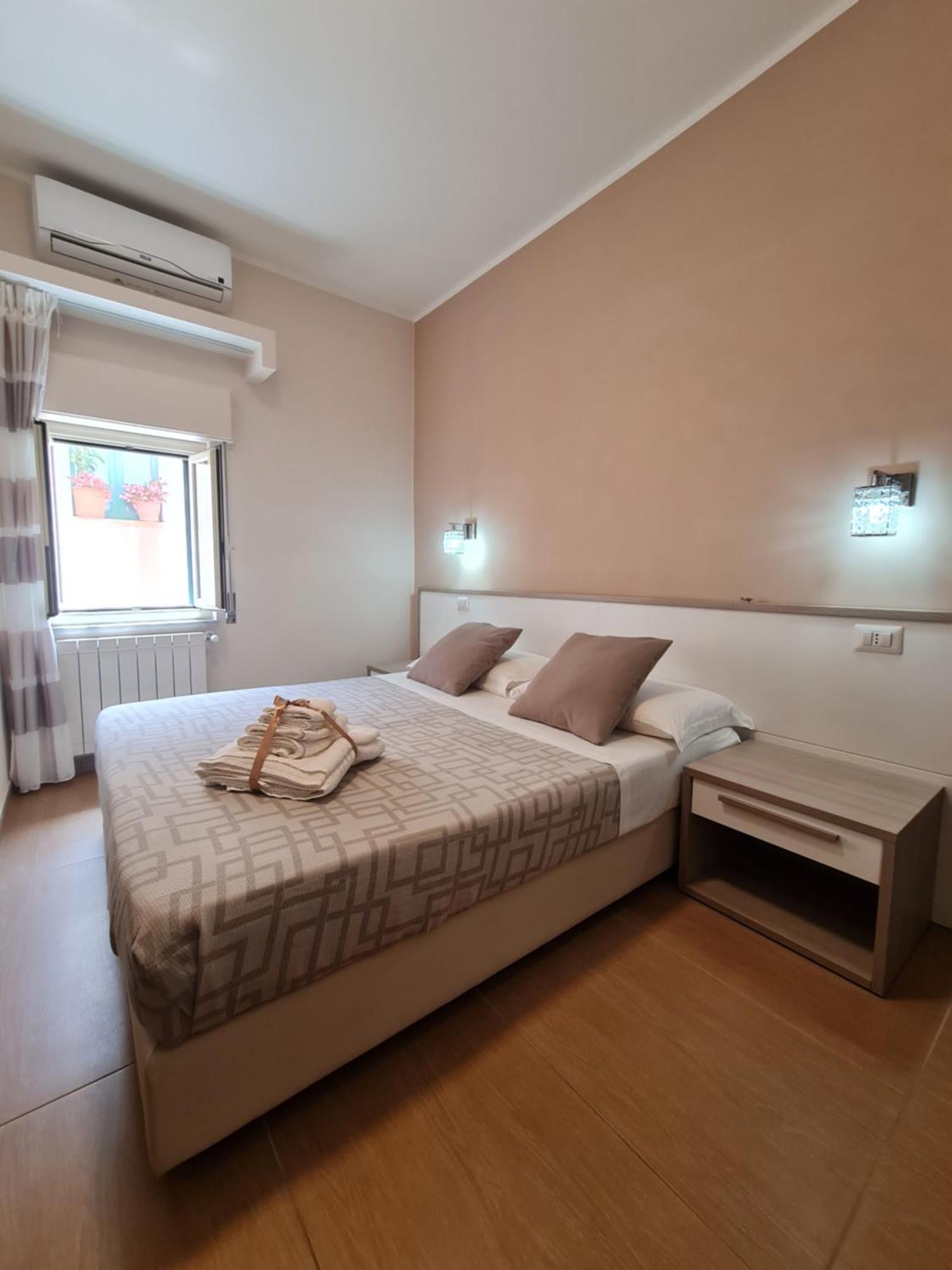 B&B La Casa Di Martina Дзамброне Екстериор снимка
