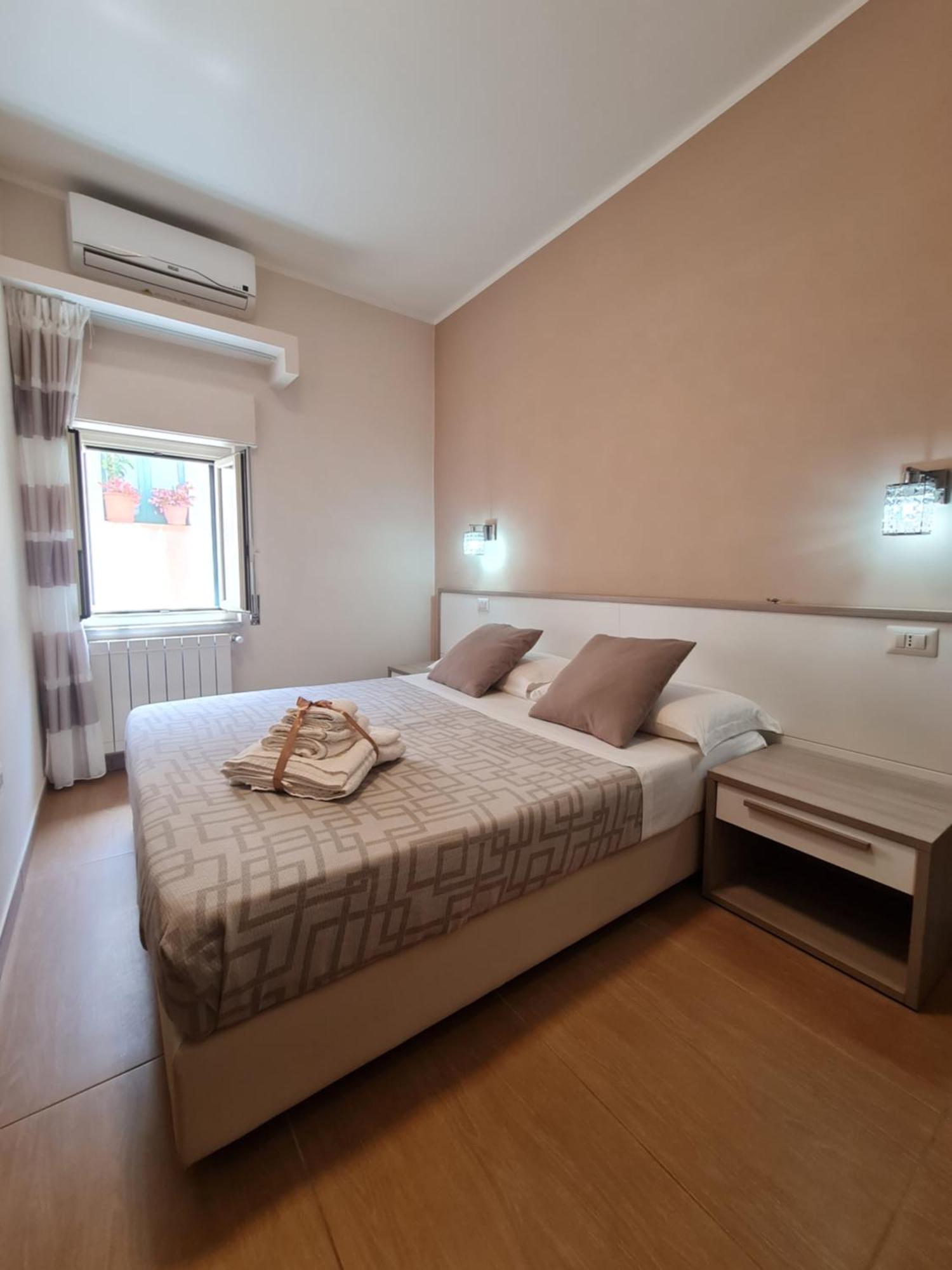 B&B La Casa Di Martina Дзамброне Екстериор снимка