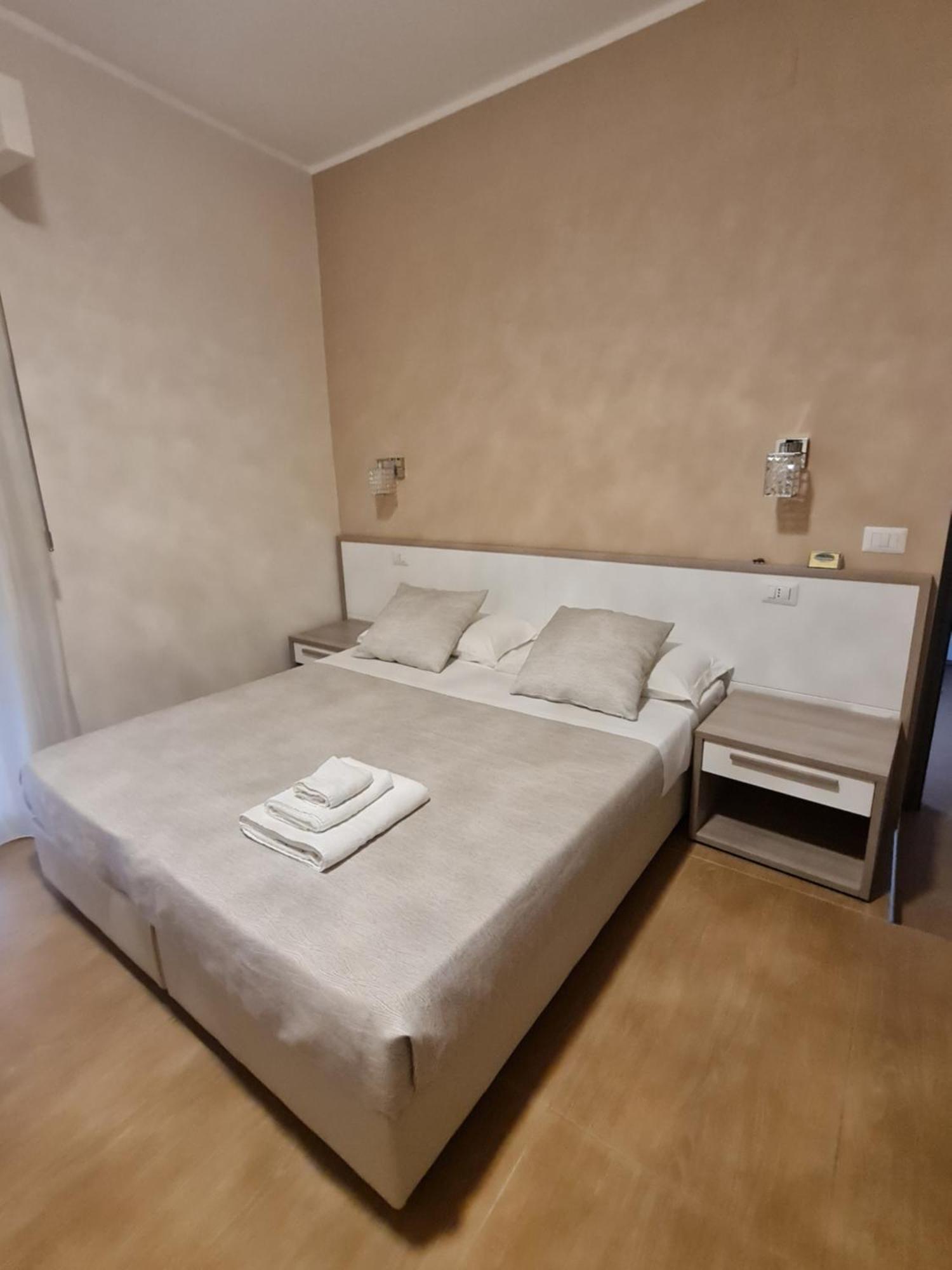 B&B La Casa Di Martina Дзамброне Екстериор снимка